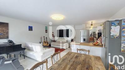 Maison - 101 m² - 5 pièces