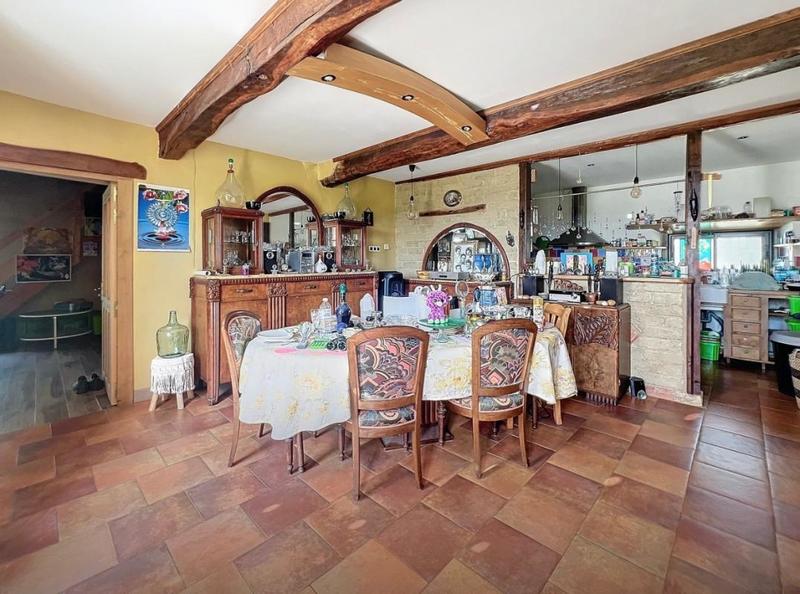 Corps de ferme - 300 m² - 7 pièces