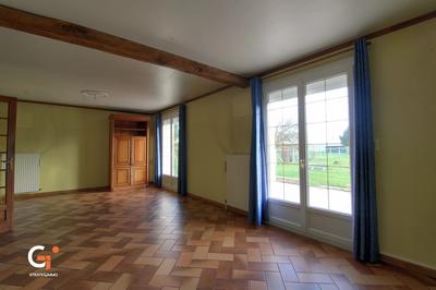 Maison - 140 m² - 7 pièces