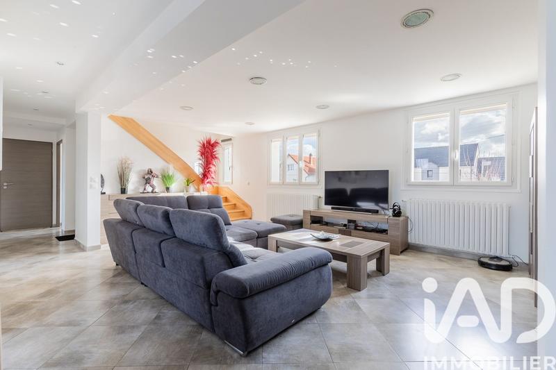 Maison - 116 m² - 6 pièces