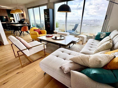 Appartement - 150 m² - 6 pièces