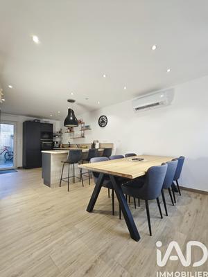 Maison - 88 m² - 4 pièces