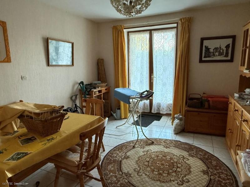 Maison en pierre - 192 m² - 6 pièces