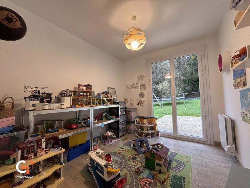 Maison - 115 m² - 6 pièces