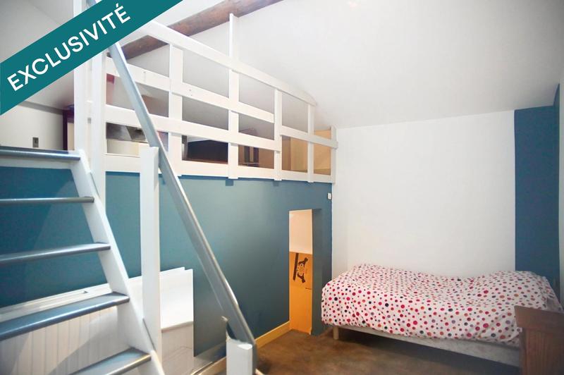 Maison - 207 m² - 6 pièces