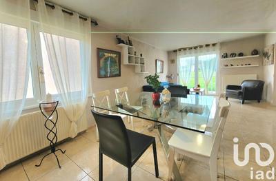 Maison - 140 m² - 5 pièces