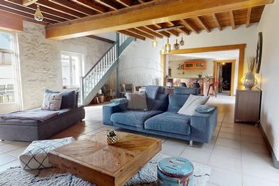 Longère - 197 m² - 10 pièces