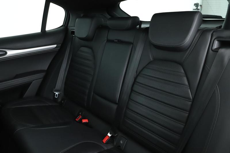 Alfa Romeo Stelvio 2.2 Diesel Q4 Veloce At8 210 ch