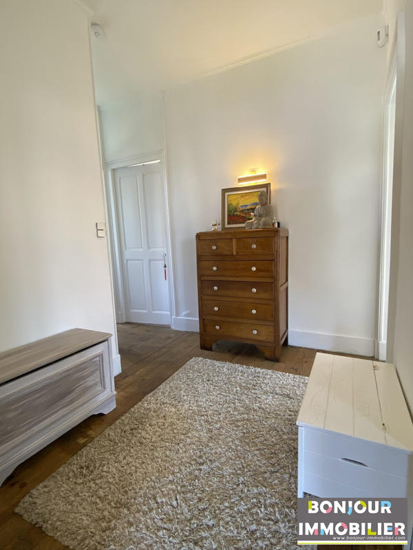 Maison traditionnelle - 176 m² - 6 pièces