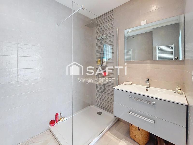 Appartement - 83 m² - 3 pièces