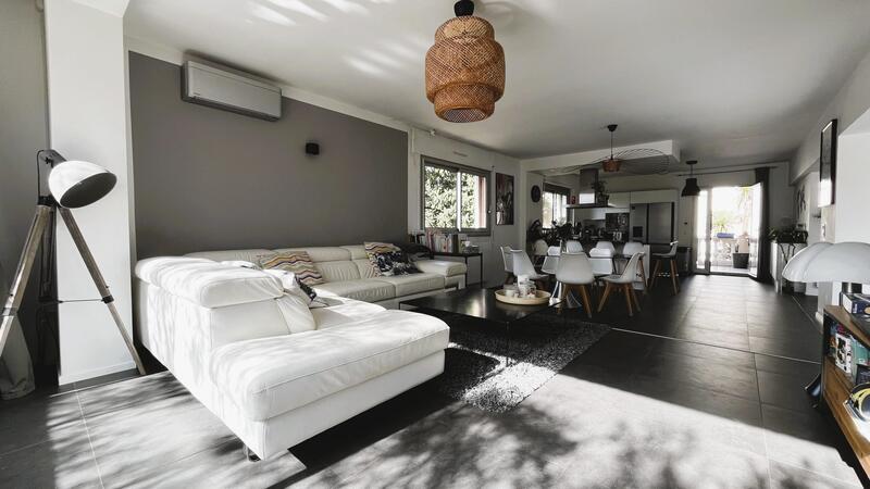 Appartement - 163 m² - 6 pièces