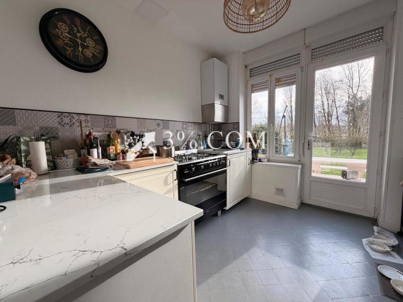 Maison - 105 m² - 5 pièces