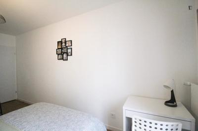 Chambre - 13 m² - 4 pièces