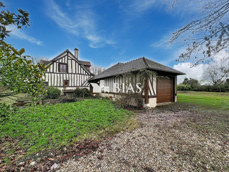 Maison ancienne - 264 m² - 11 pièces