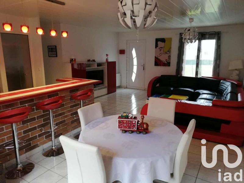 Maison - 81 m² - 5 pièces