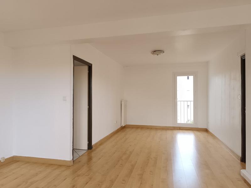 Appartement - 96 m² - 5 pièces