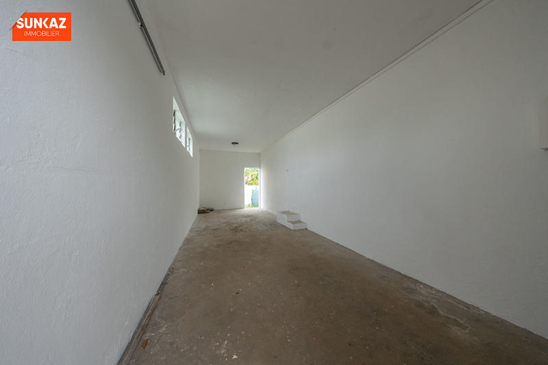 Appartement - 90 m² - 3 pièces