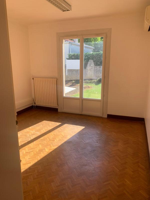 Maison - 231 m² - 5 pièces