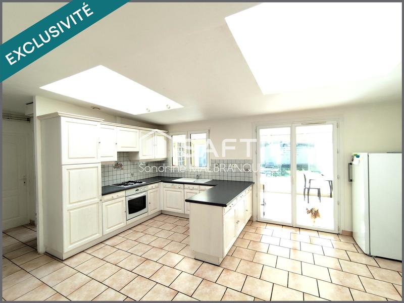 Maison - 112 m² - 6 pièces