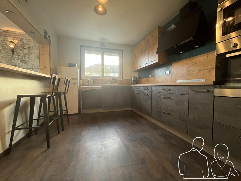 Maison traditionnelle - 156 m² - 5 pièces