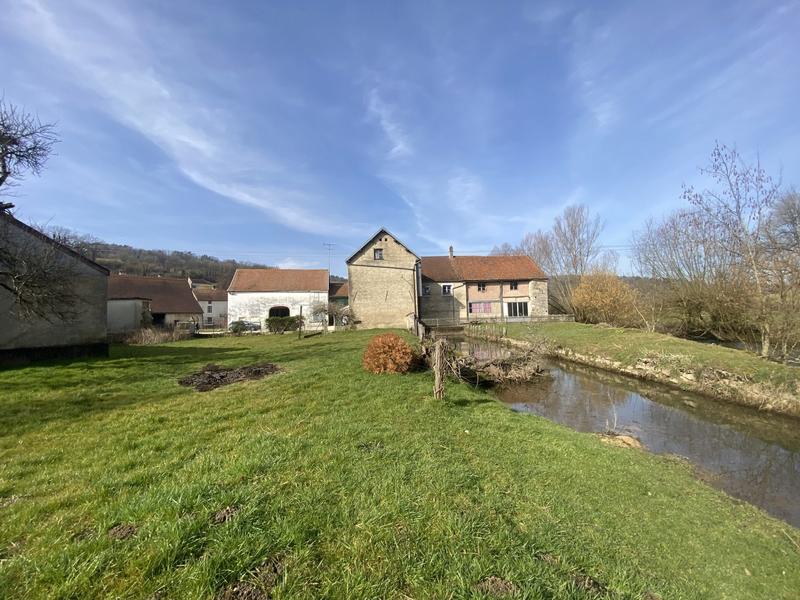 Maison traditionnelle - 128 m² - 5 pièces