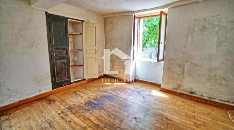 Maison de village - 92 m² - 6 pièces