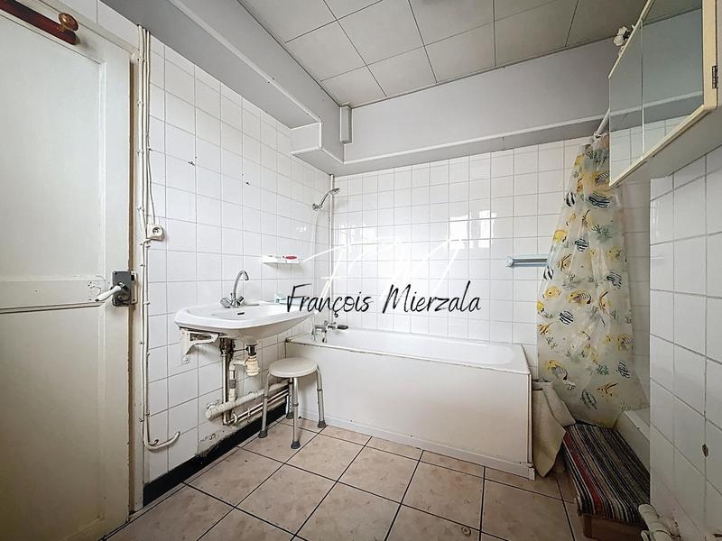 Maison - 87 m² - 5 pièces