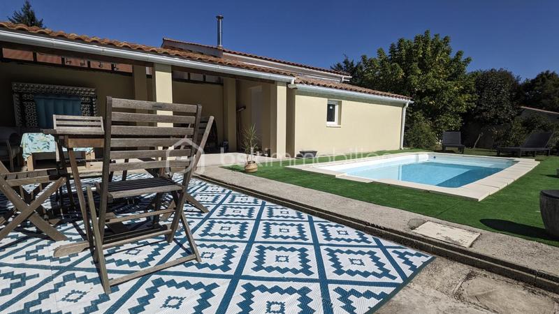 Maison - 104 m² - 4 pièces