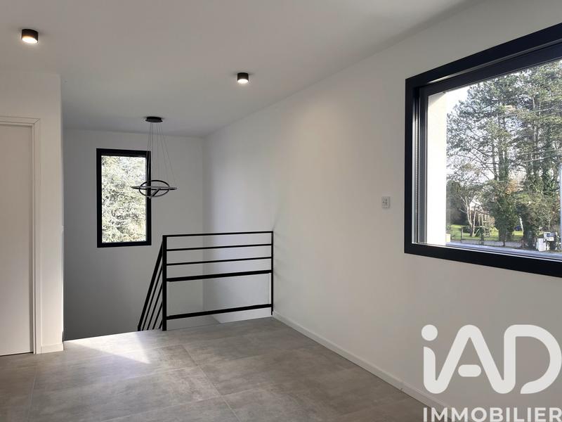 Maison - 142 m² - 6 pièces