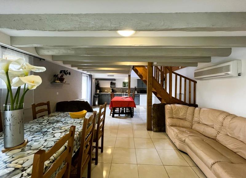 Maison - 194 m² - 10 pièces