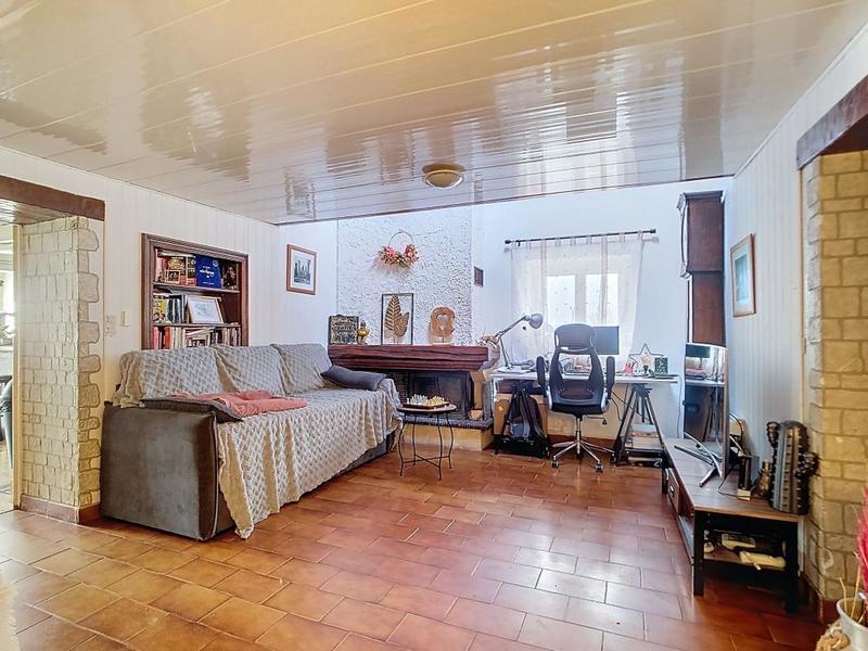 Maison - 96 m² - 4 pièces