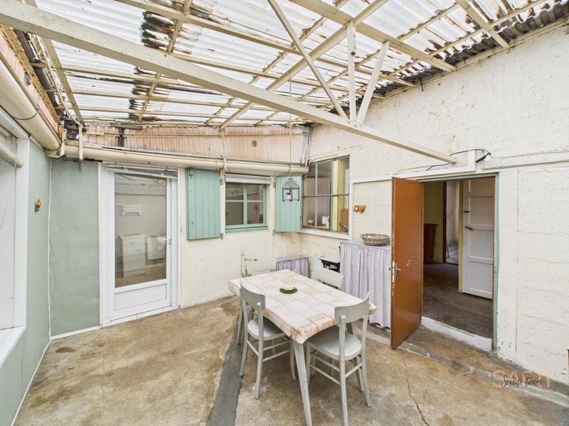 Maison - 93 m² - 4 pièces