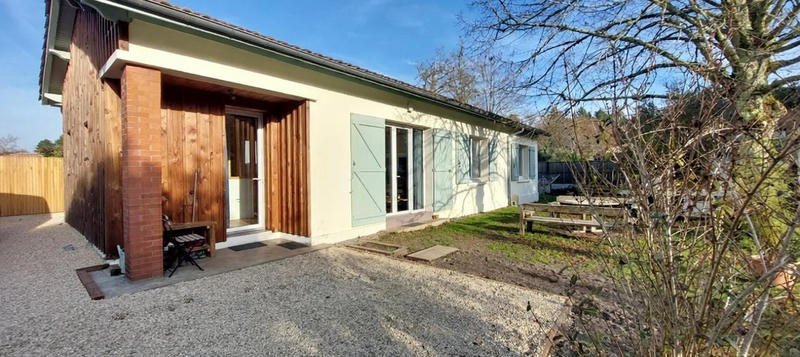 Maison - 91 m² - 4 pièces