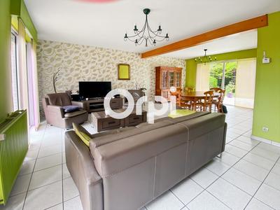 Maison - 143 m² - 6 pièces