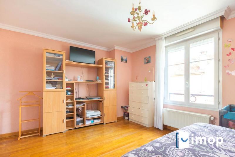 Maison - 133 m² - 6 pièces