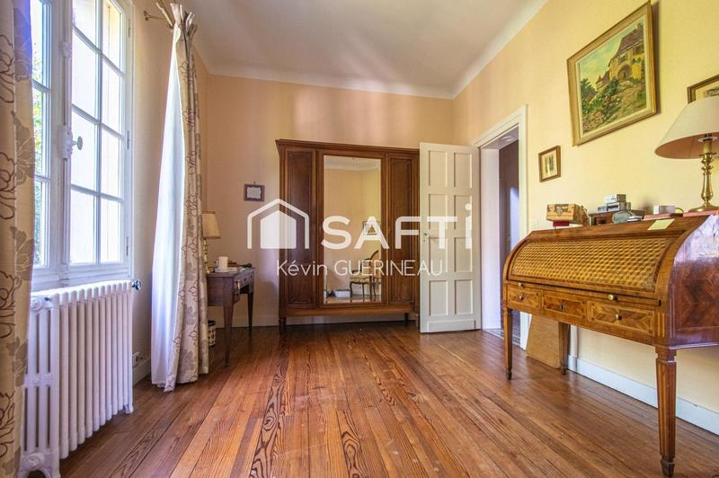 Villa - 295 m² - 12 pièces