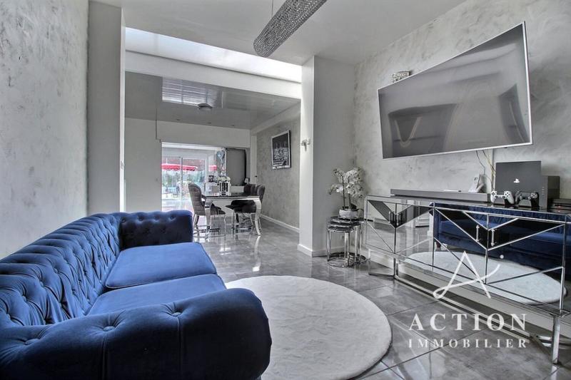 Maison - 112 m² - 4 pièces