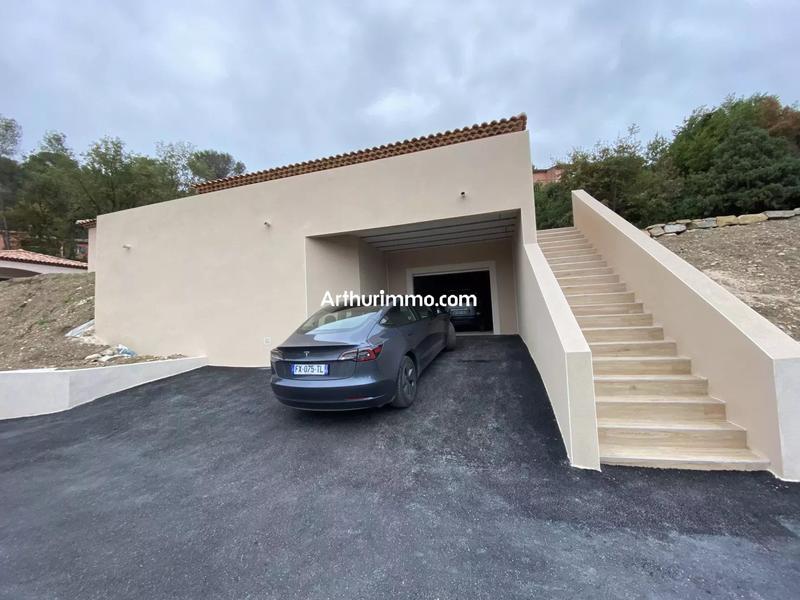 Maison - 102 m² - 4 pièces