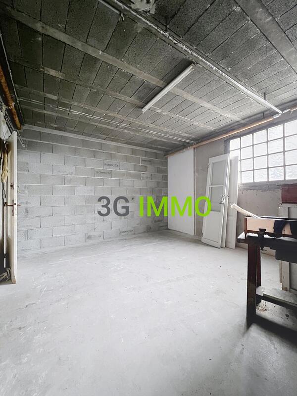 Appartement - 100 m² - 5 pièces