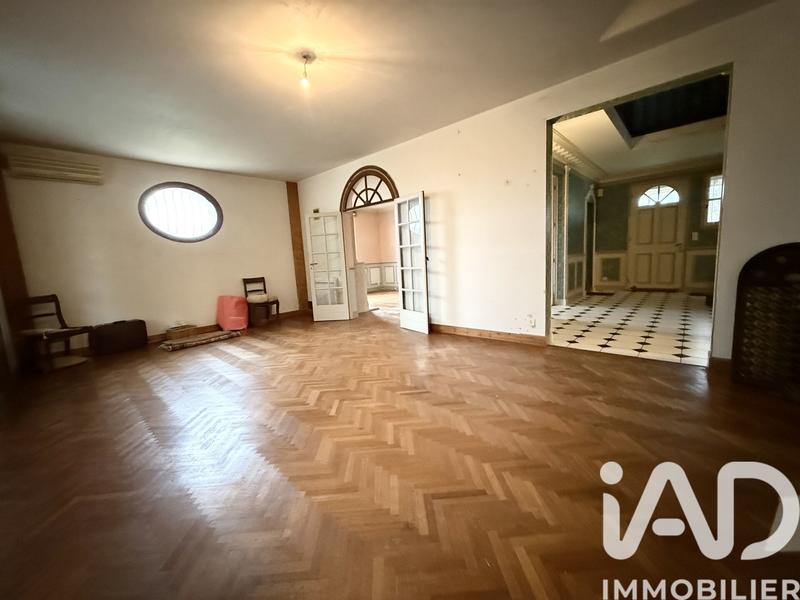 Maison - 190 m² - 8 pièces