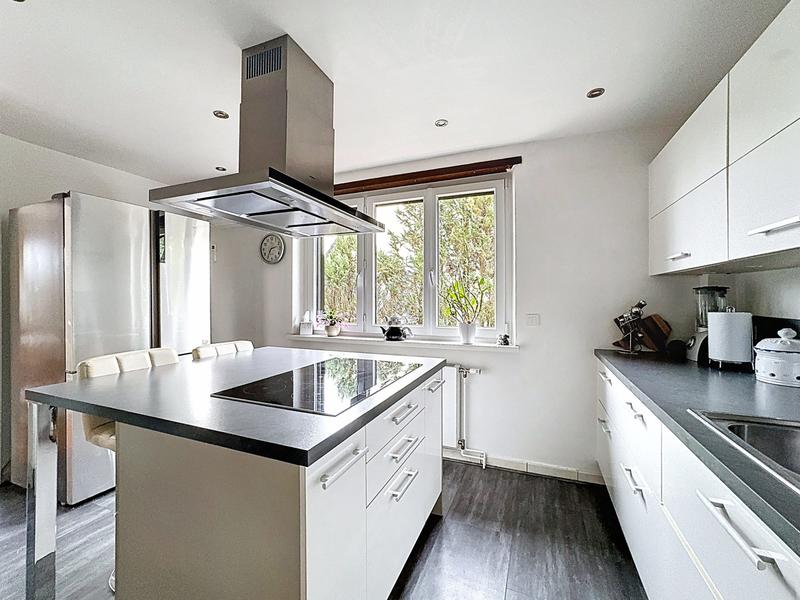 Maison ancienne - 142 m² - 8 pièces