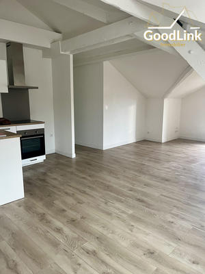 Appartement - 94 m² - 4 pièces