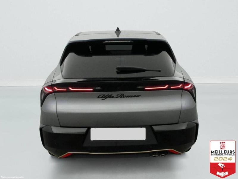 Alfa Romeo Junior 1.2 Ibrida 145 ch eDCT6 Intensa