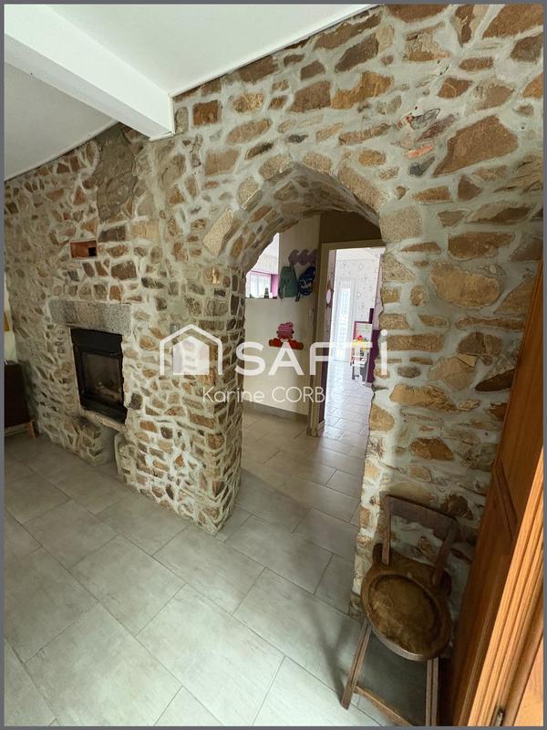 Maison - 160 m² - 8 pièces