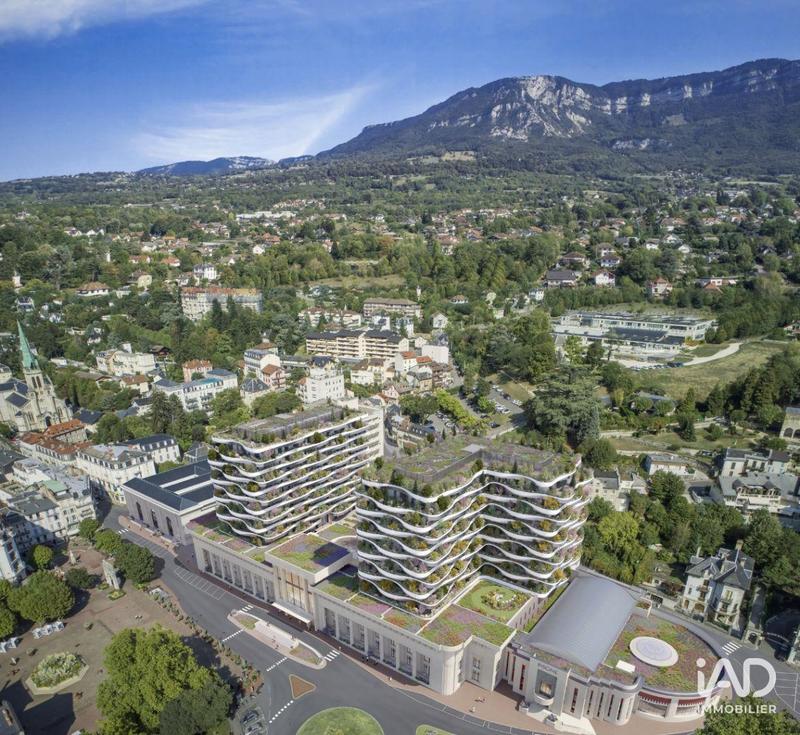 Appartement - 236 m² - 6 pièces