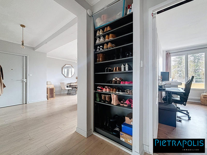 Appartement - 79 m² - 3 pièces