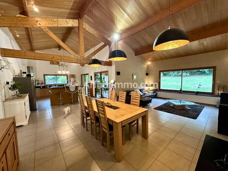 Maison - 150 m² - 6 pièces