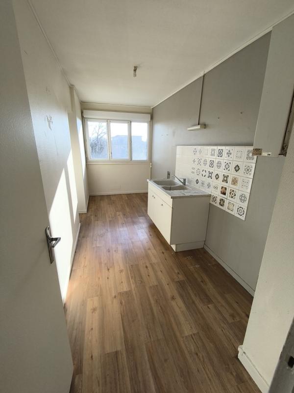 Appartement - 79 m² - 4 pièces