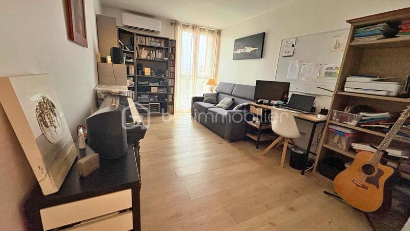 Appartement - 75 m² - 4 pièces