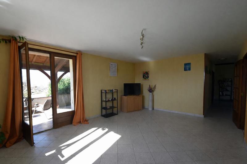 Maison - 174 m² - 6 pièces